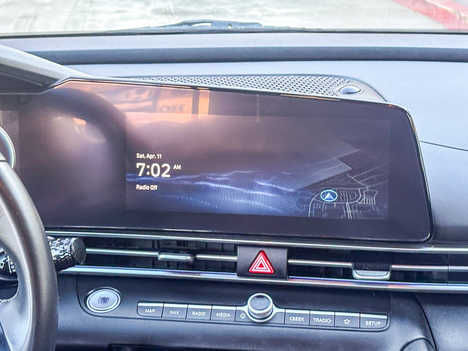 Used 2024 Hyundai Elantra Limited FWD image 18