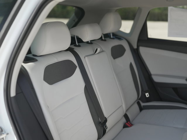 New 2025 Volkswagen Taos SE AWD/4WD image 23