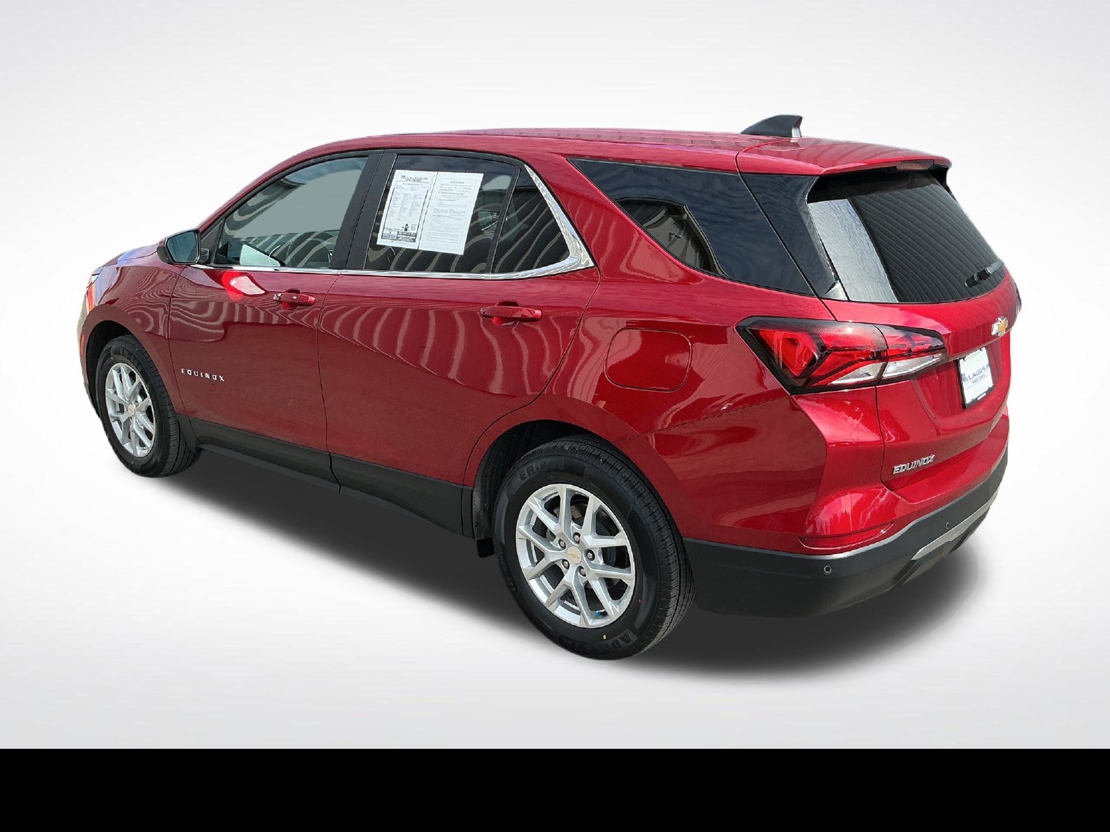 Used 2024 Chevrolet Equinox LT FWD image 3