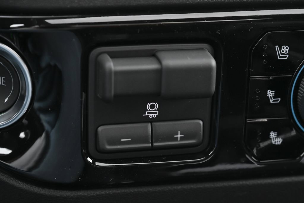 New 2026 Chevrolet Silverado 2500 LTZ w/ LTZ Plus Package AWD/4WD image 30