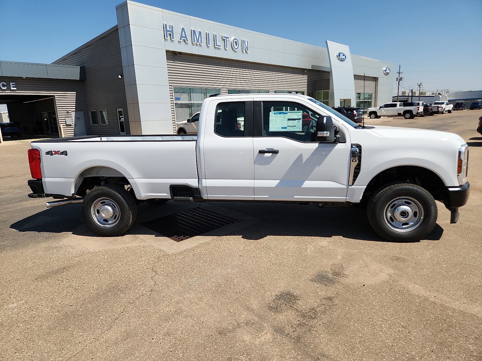 New 2026 Ford F250 4x4 SuperCab Super Duty image 5