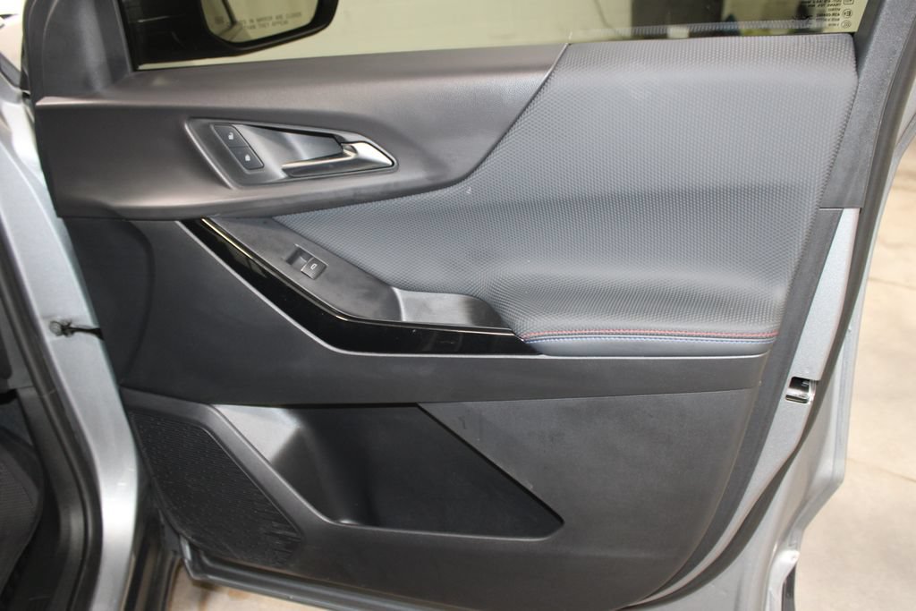 Used 2026 Chevrolet Equinox RS FWD image 22