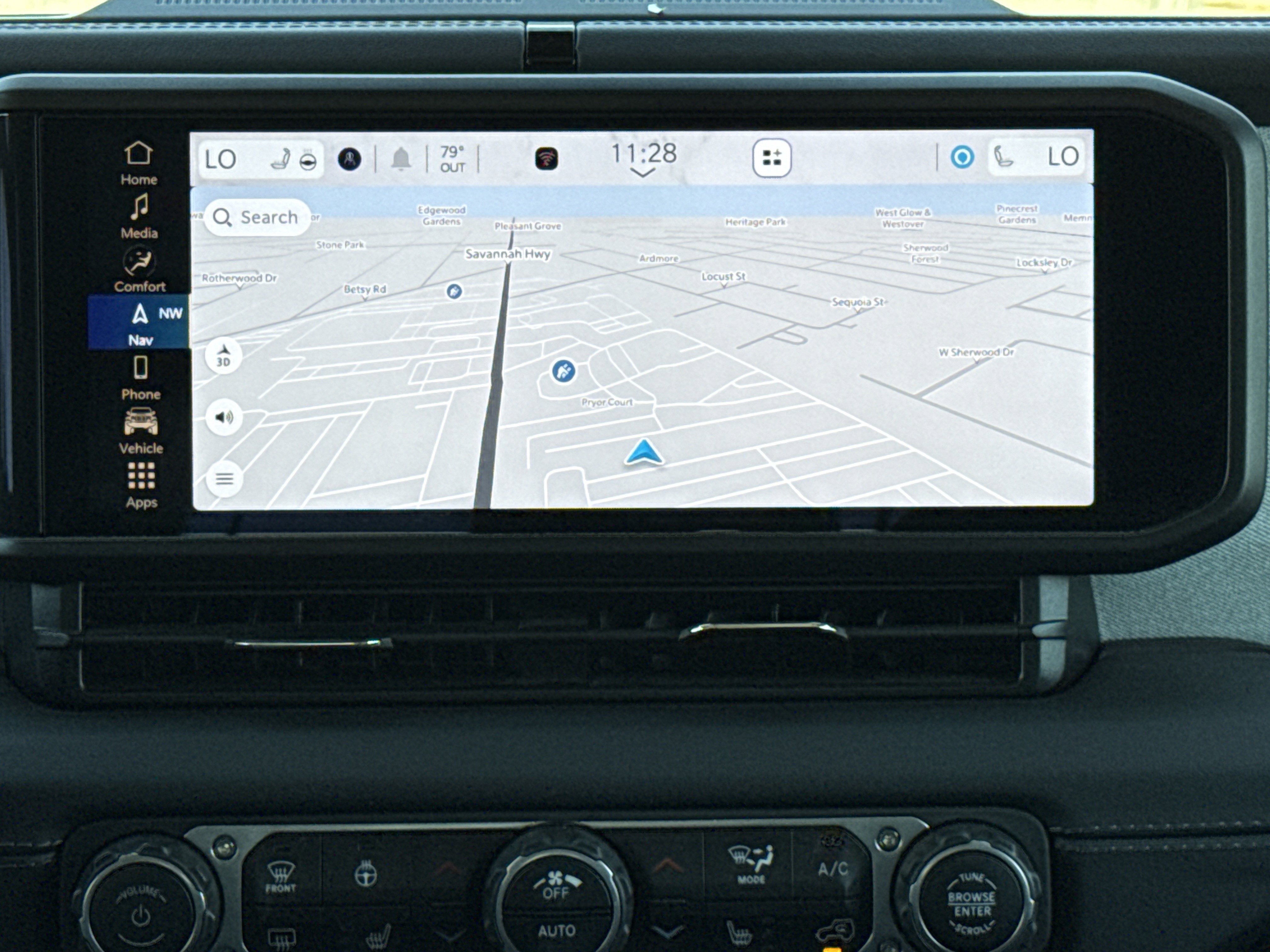 Used 2024 Jeep Wrangler Sahara w/ Technology Group image 23