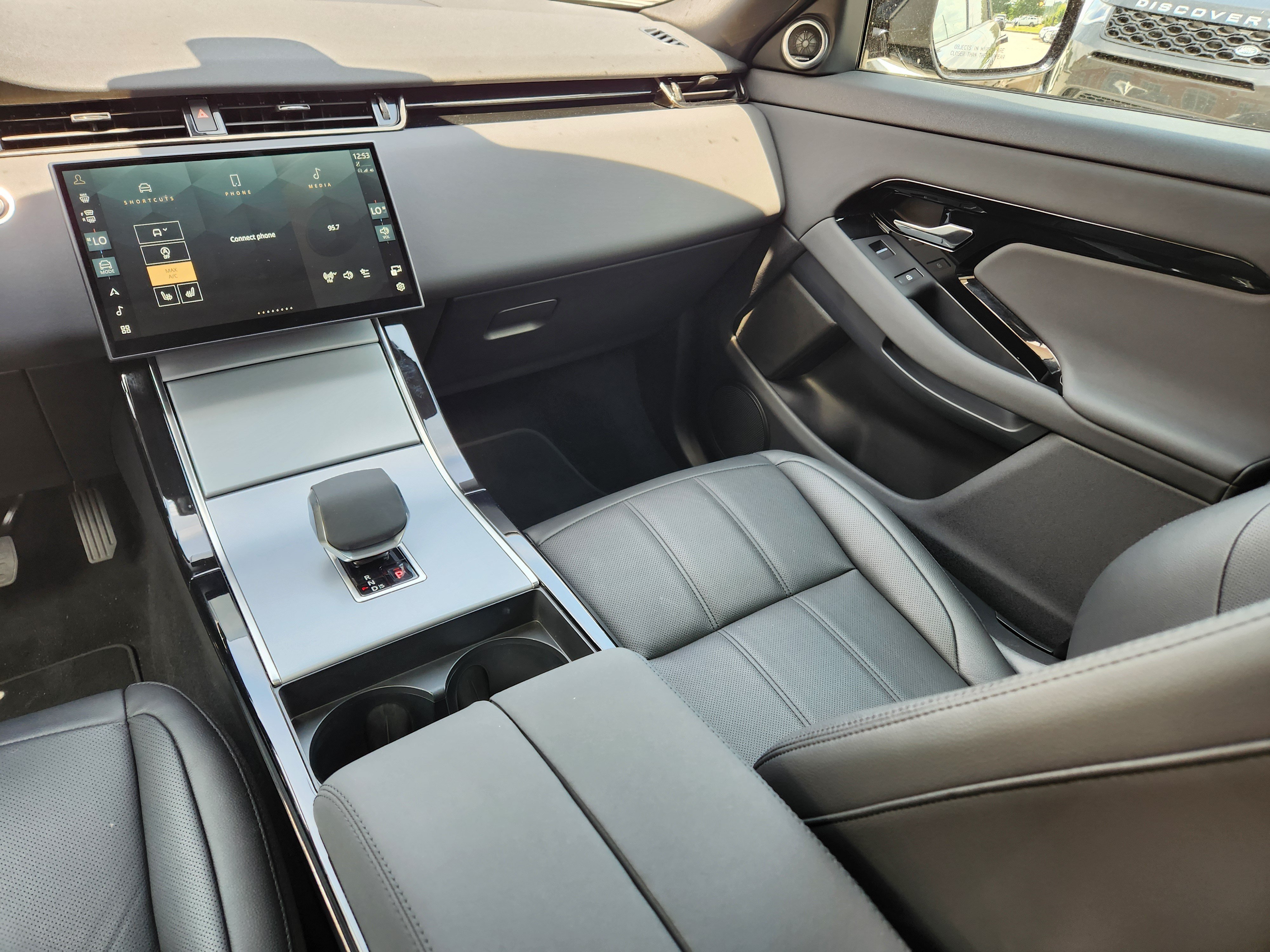 Certified 2025 Land Rover Range Rover Evoque S AWD/4WD image 14