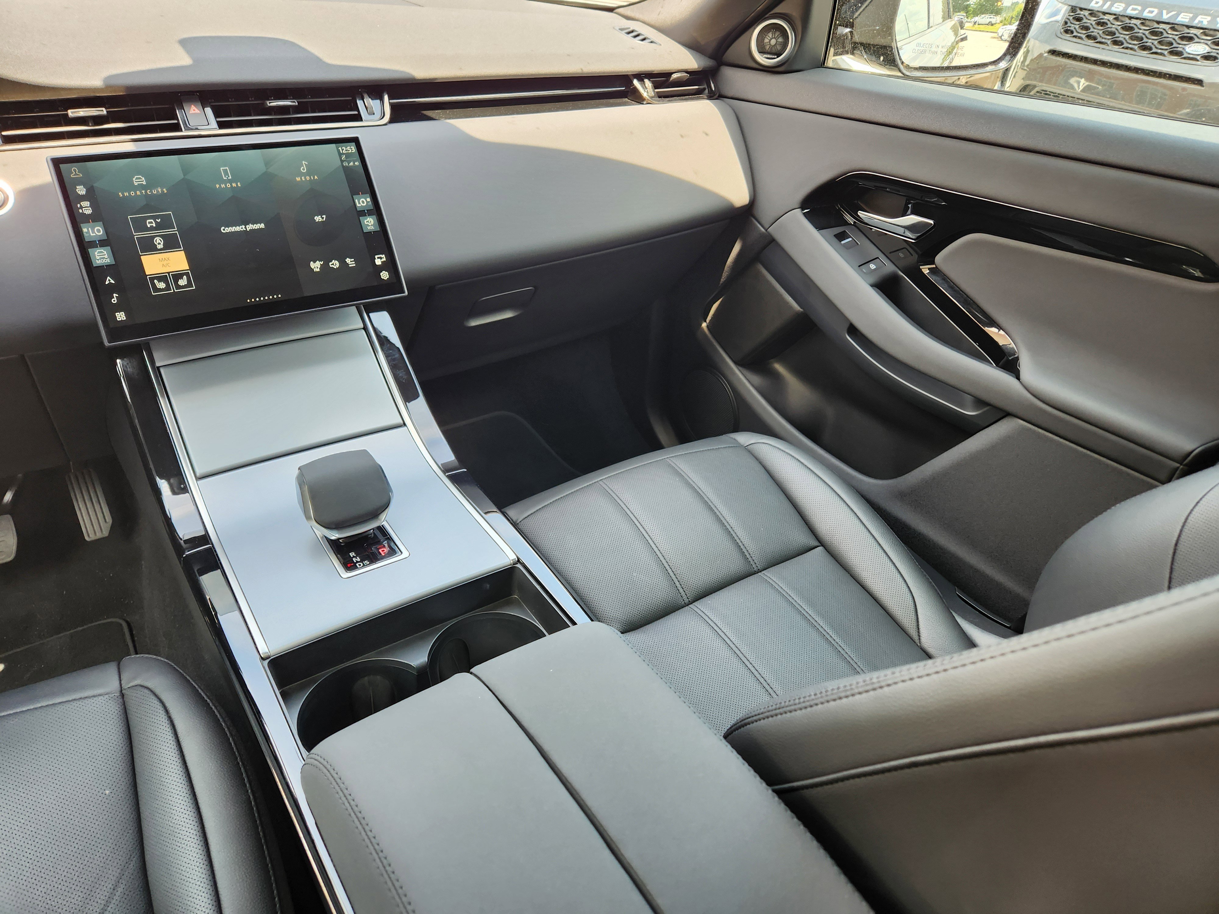 Certified 2025 Land Rover Range Rover Evoque S image 14