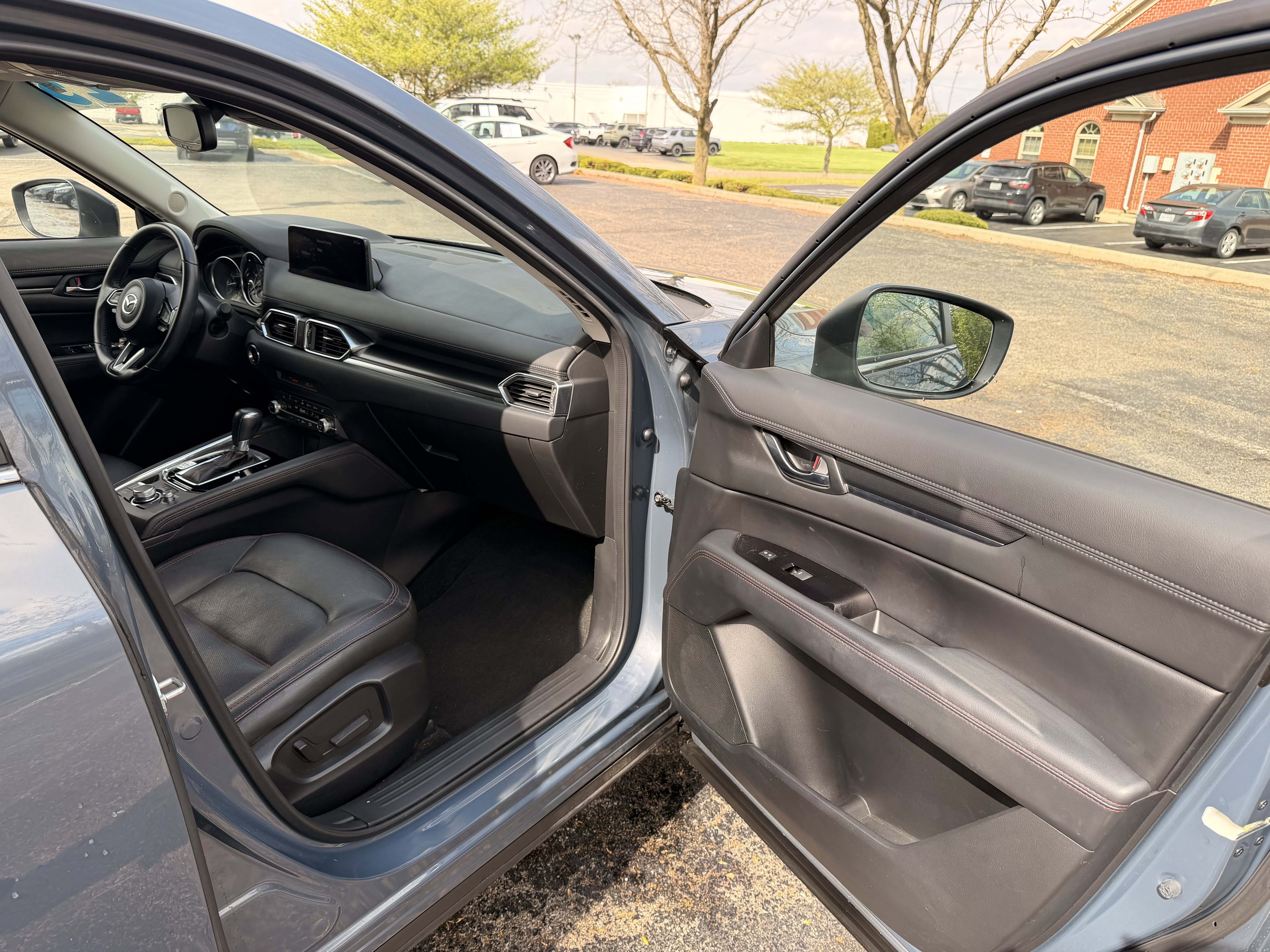 Used 2023 MAZDA CX-5 Carbon Edition image 15