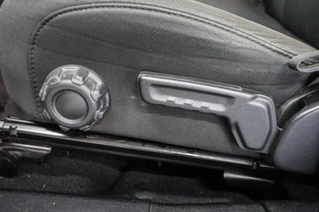 Used 2019 Jeep Wrangler Unlimited Sport S image 8
