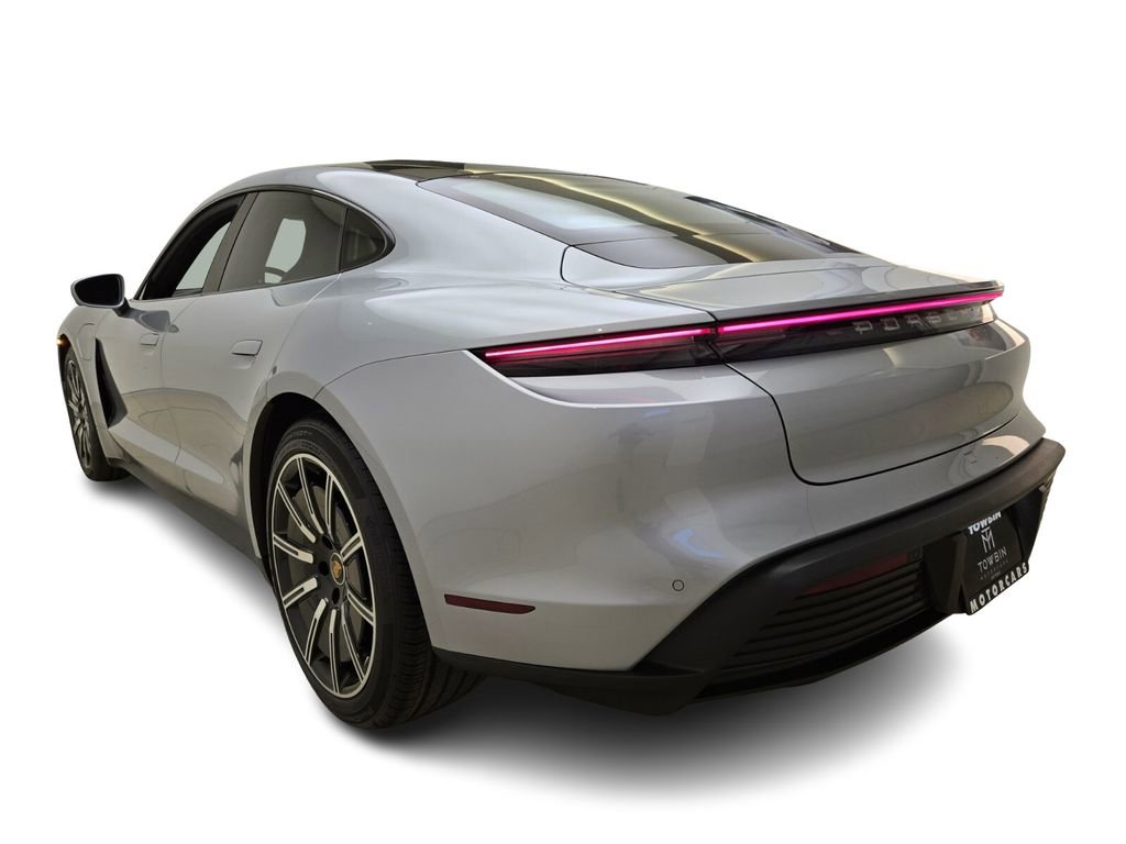 Used 2021 Porsche Taycan 4S w/ Premium Package image 11