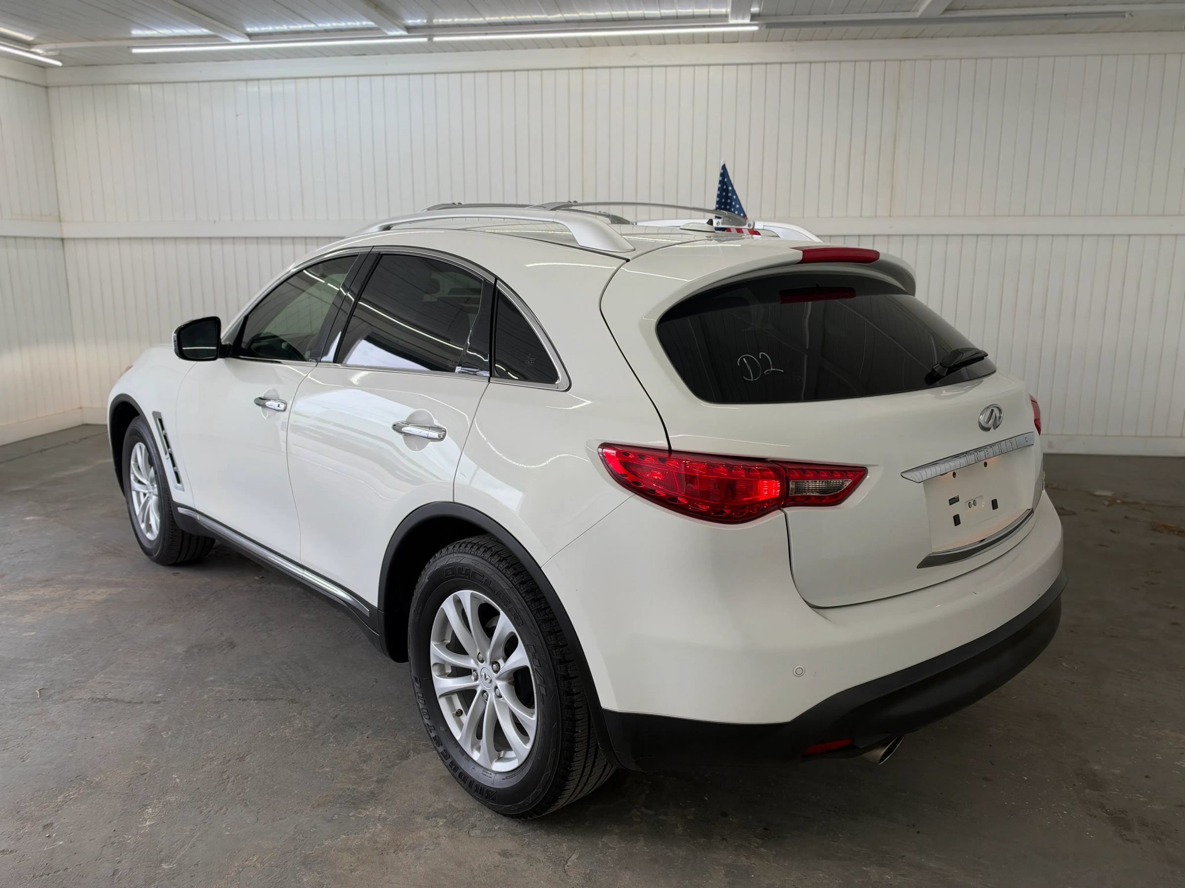 Used 2012 INFINITI FX35 2WD w/ Premium Pkg image 7