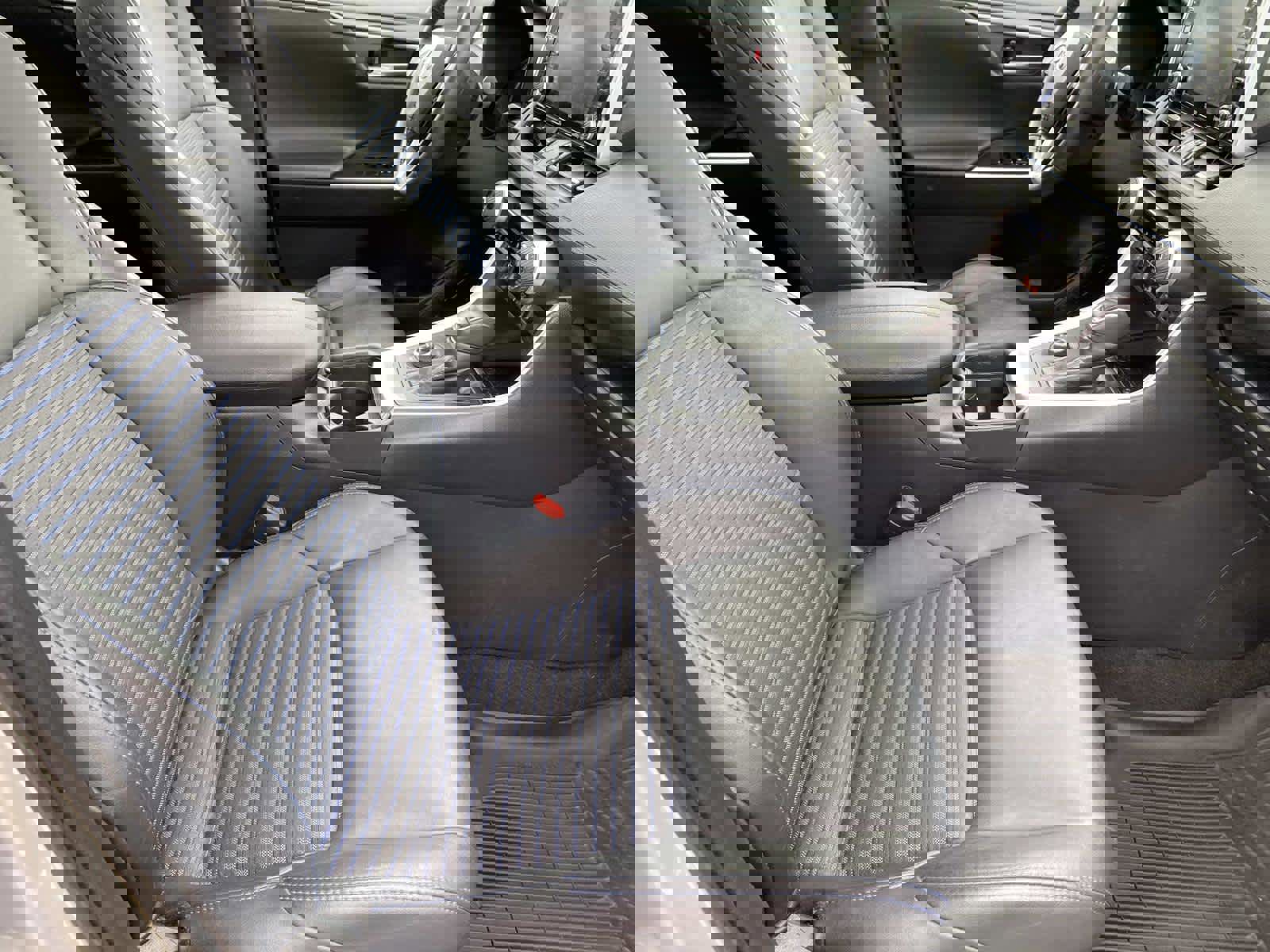 Used 2021 Toyota RAV4 XSE image 24