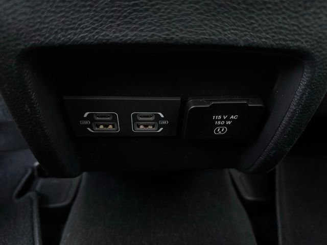 Used 2021 Jeep Cherokee Latitude Lux w/ Comfort/Convenience Group image 22