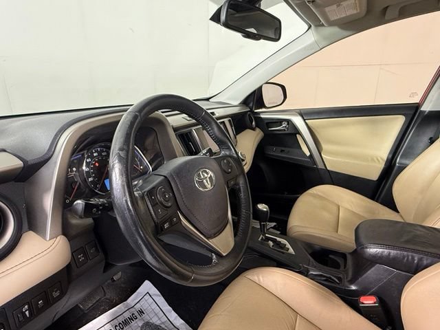 Used 2015 Toyota RAV4 Limited w/ Technology Package AWD/4WD image 6