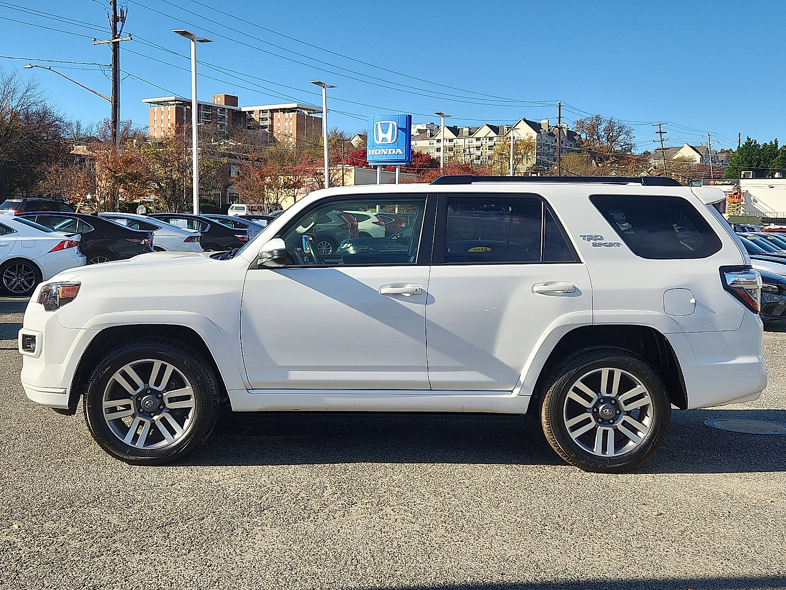 Used 2022 Toyota 4Runner TRD Sport image 7