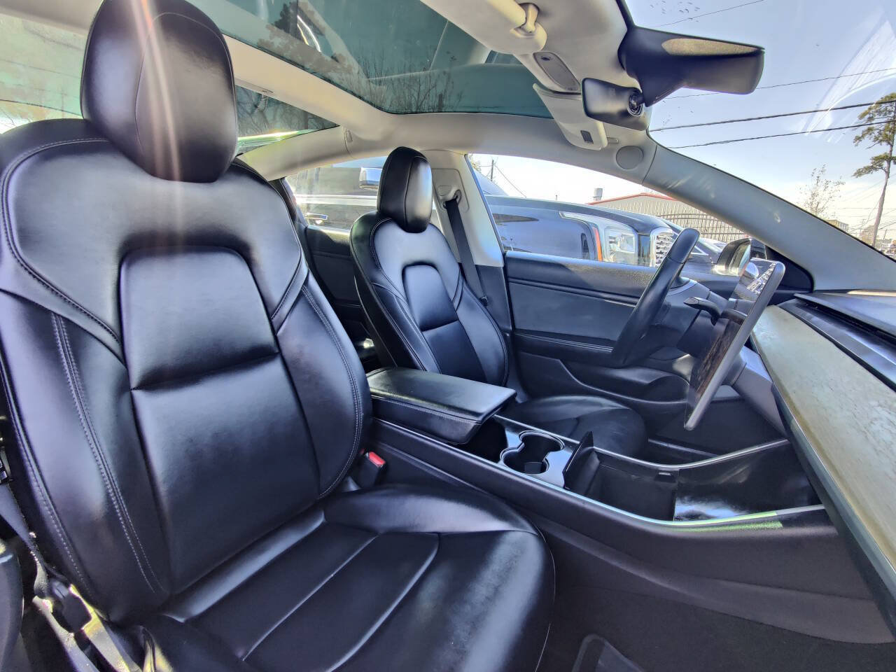 Used 2019 Tesla Model 3 Long Range AWD/4WD image 6