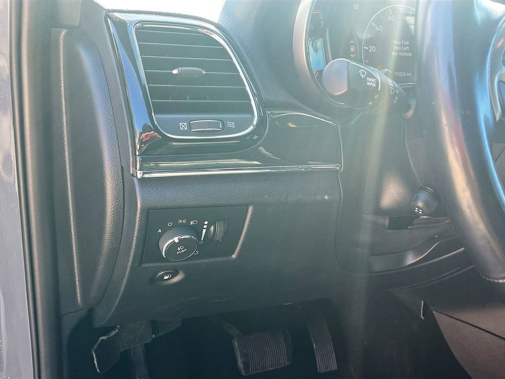 Used 2019 Jeep Grand Cherokee Trailhawk w/ Trailhawk Luxury Group AWD/4WD image 10