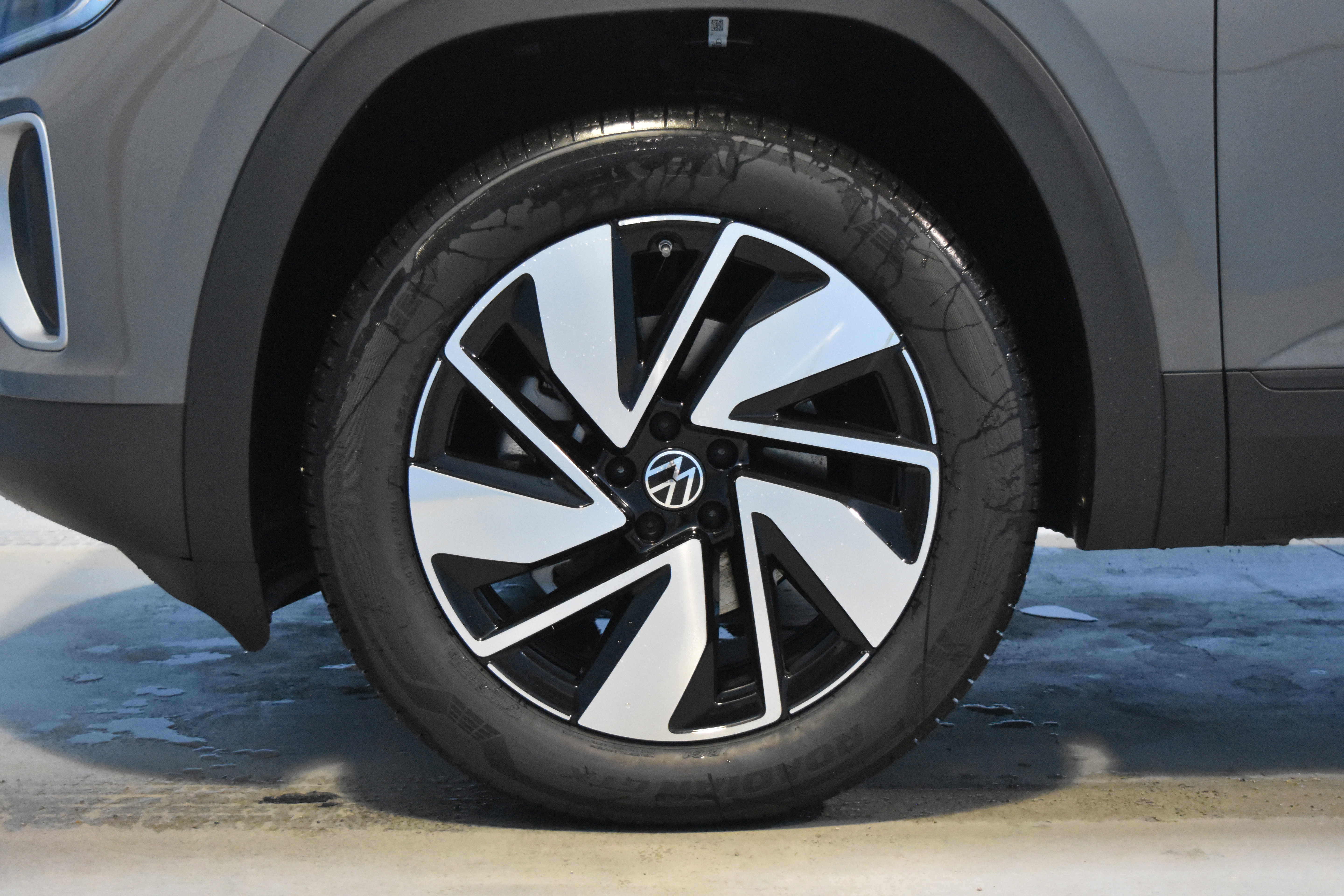 New 2026 Volkswagen Atlas SE image 20