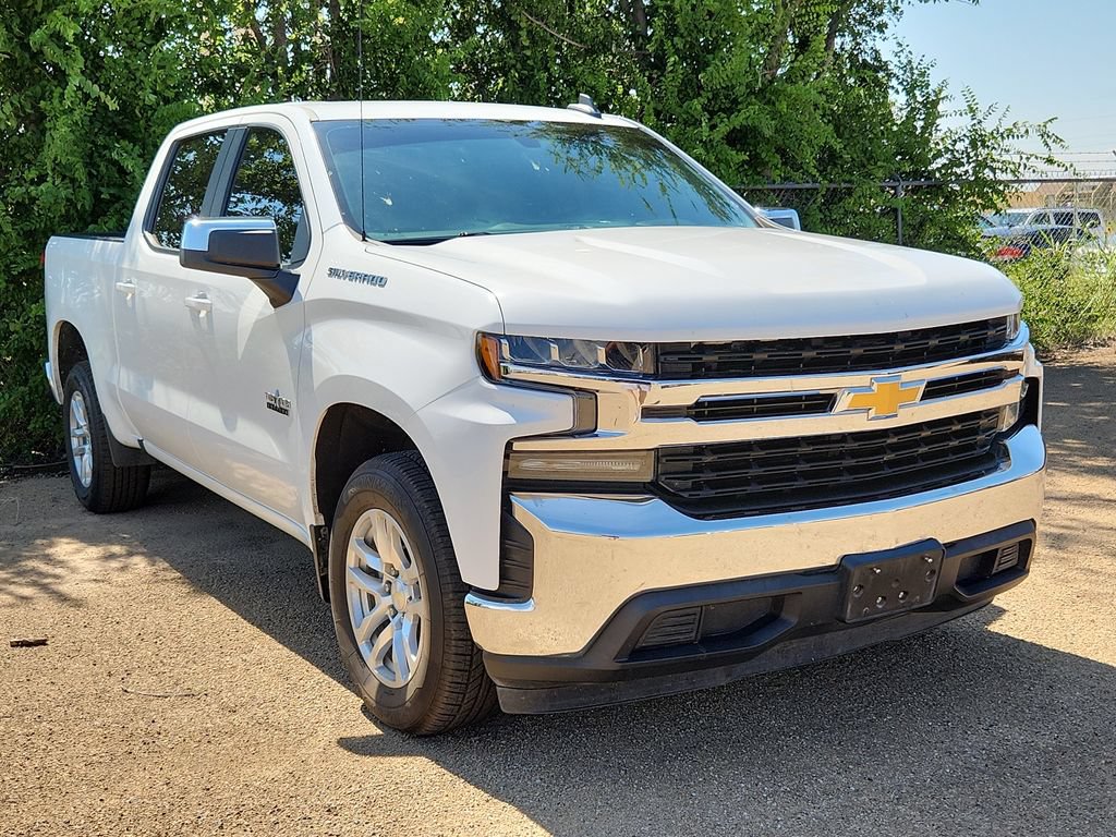 Used 2021 Chevrolet Silverado 1500 LT w/ Bed Protection Package RWD image 2
