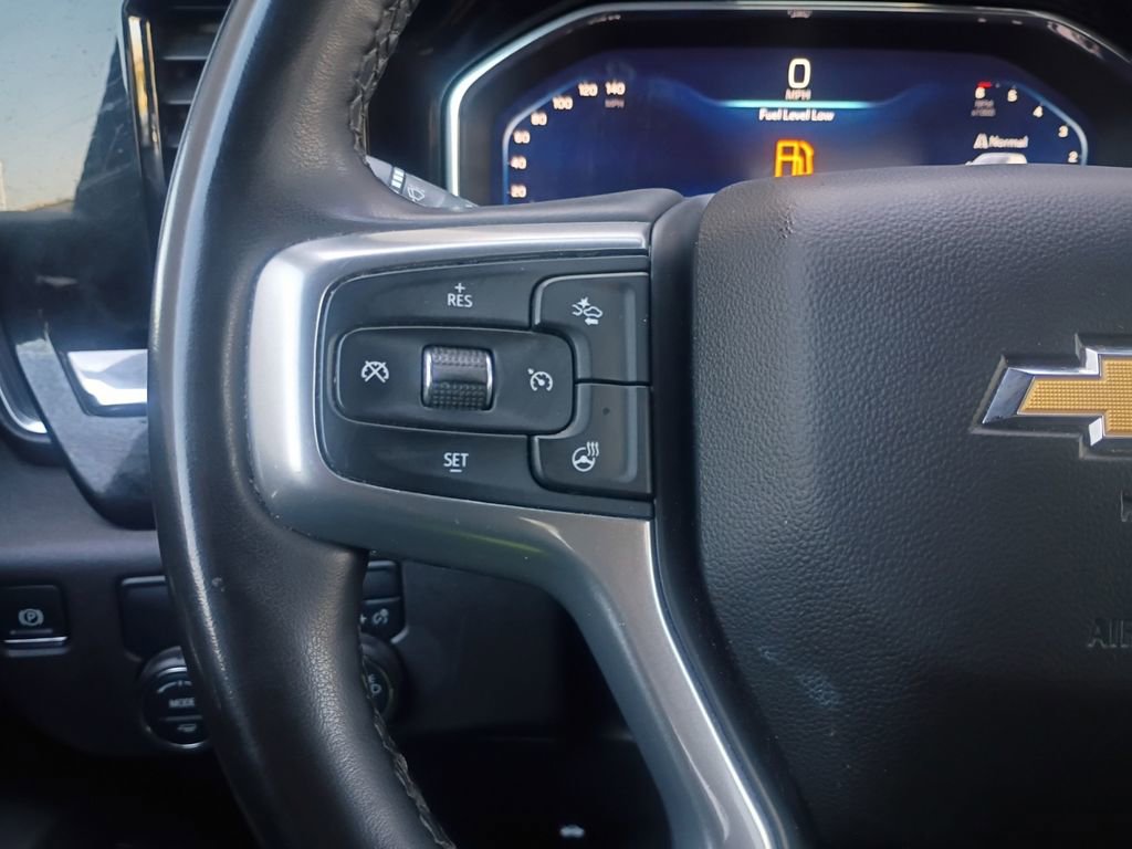 Used 2025 Chevrolet Silverado 1500 LT RWD image 11