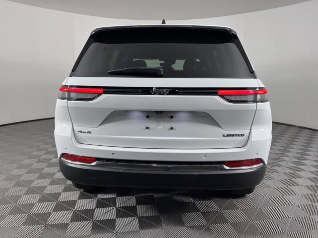 Used 2023 Jeep Grand Cherokee Limited image 9