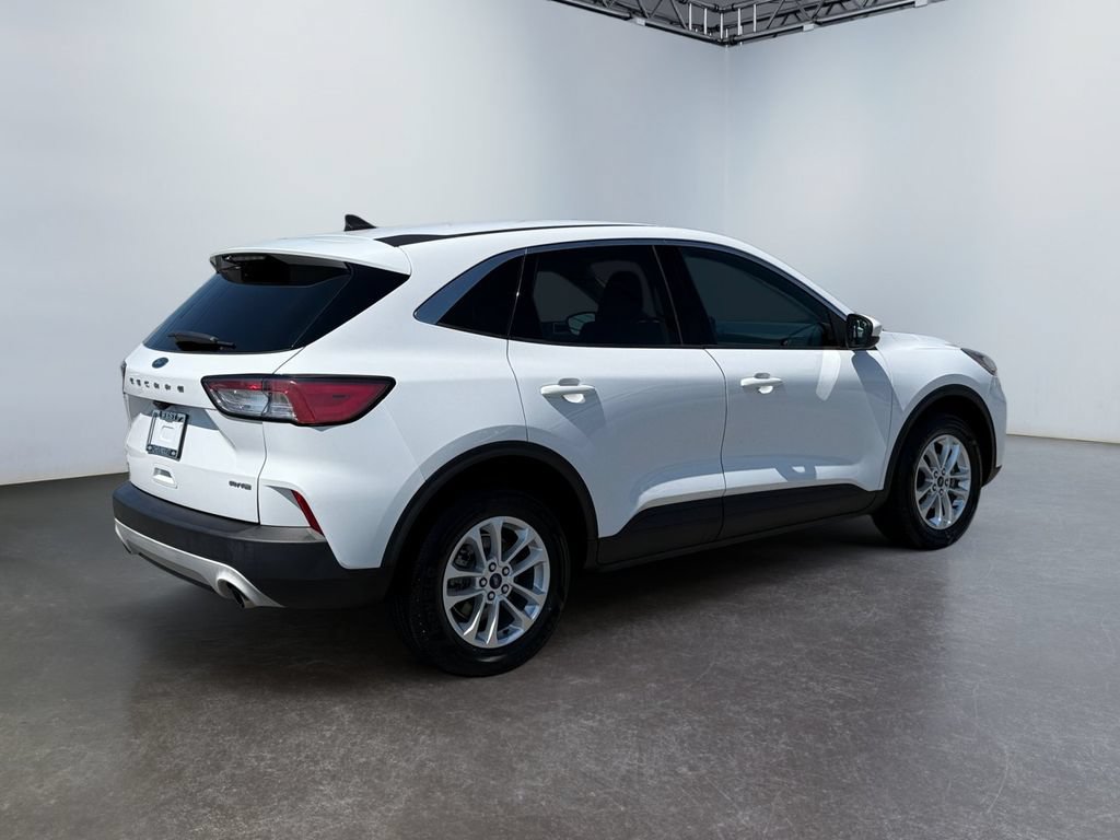 Used 2020 Ford Escape SE AWD/4WD image 3