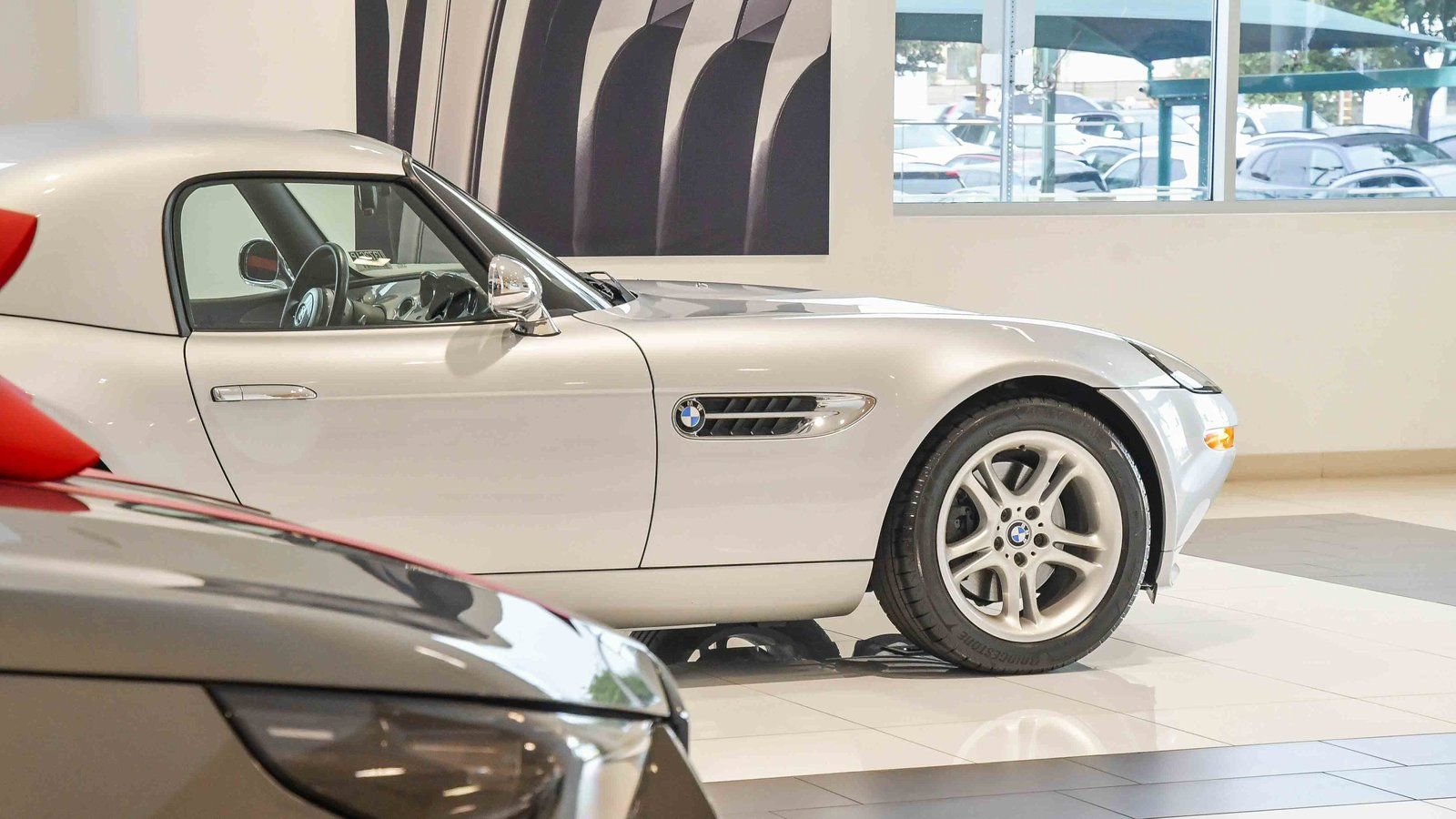 Used 2002 BMW Z8 image 59
