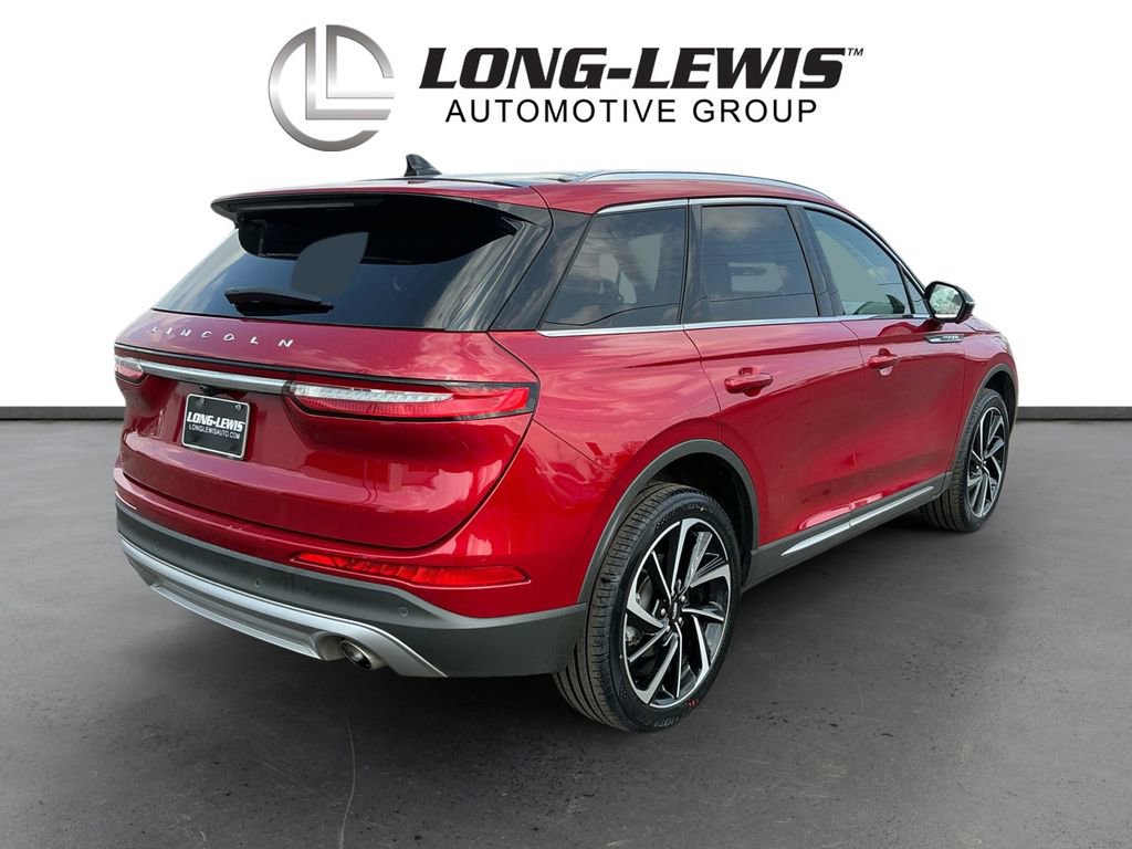 Certified 2023 Lincoln Corsair Reserve w/ Equipment Group 201A image 7