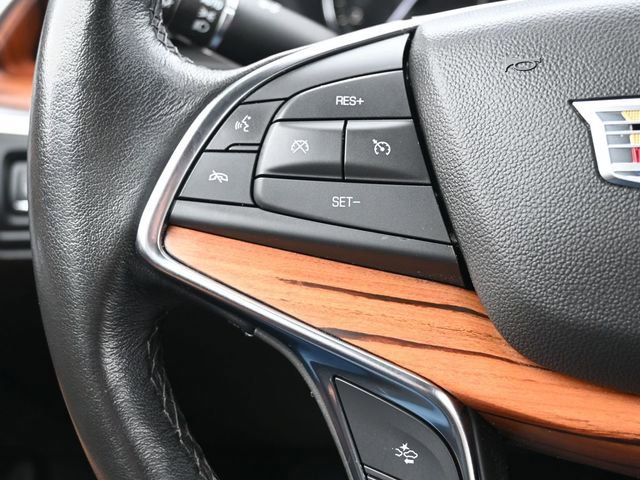 Used 2023 Cadillac XT5 Premium Luxury image 34