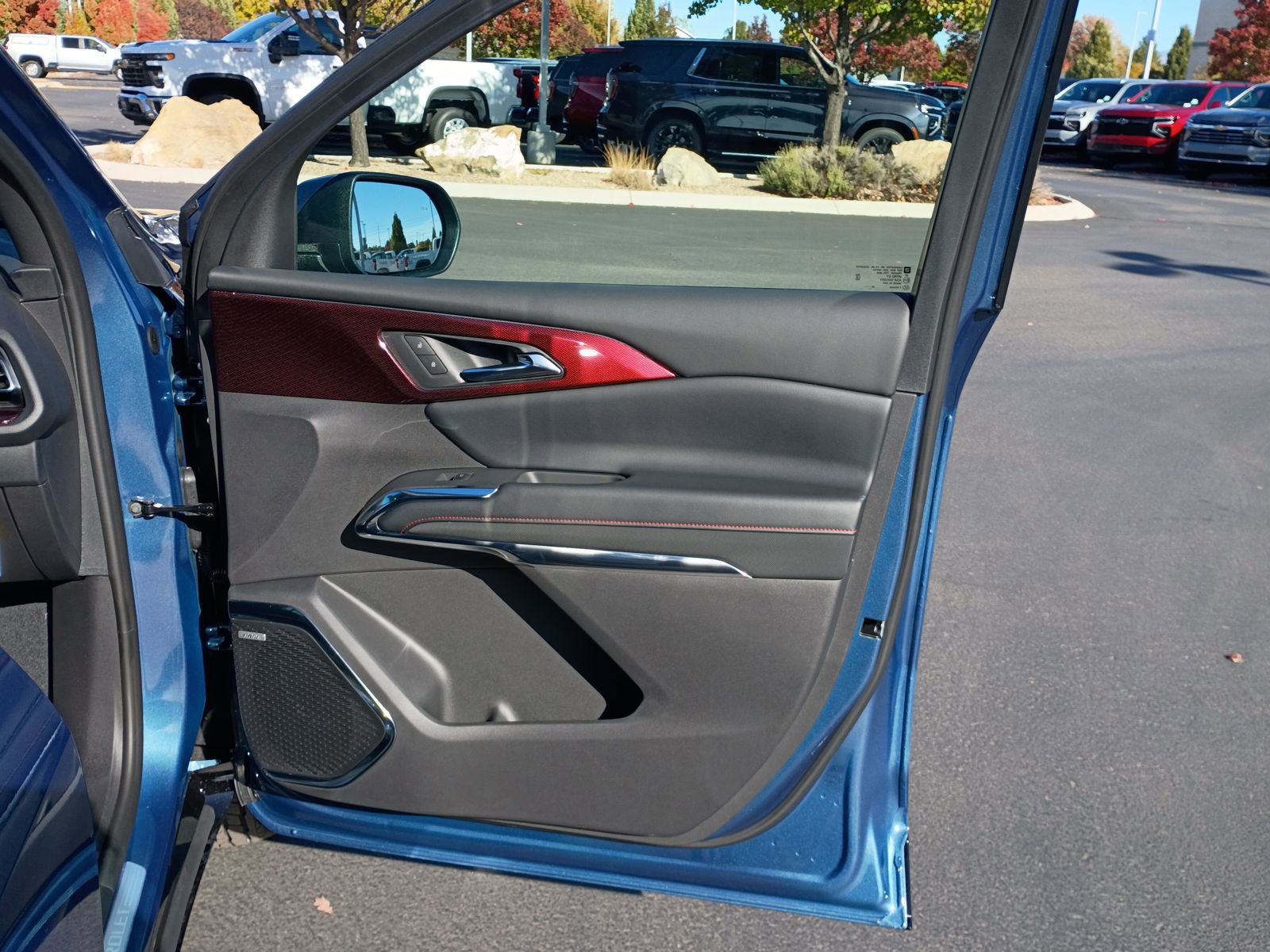 New 2026 Chevrolet Traverse RS image 21