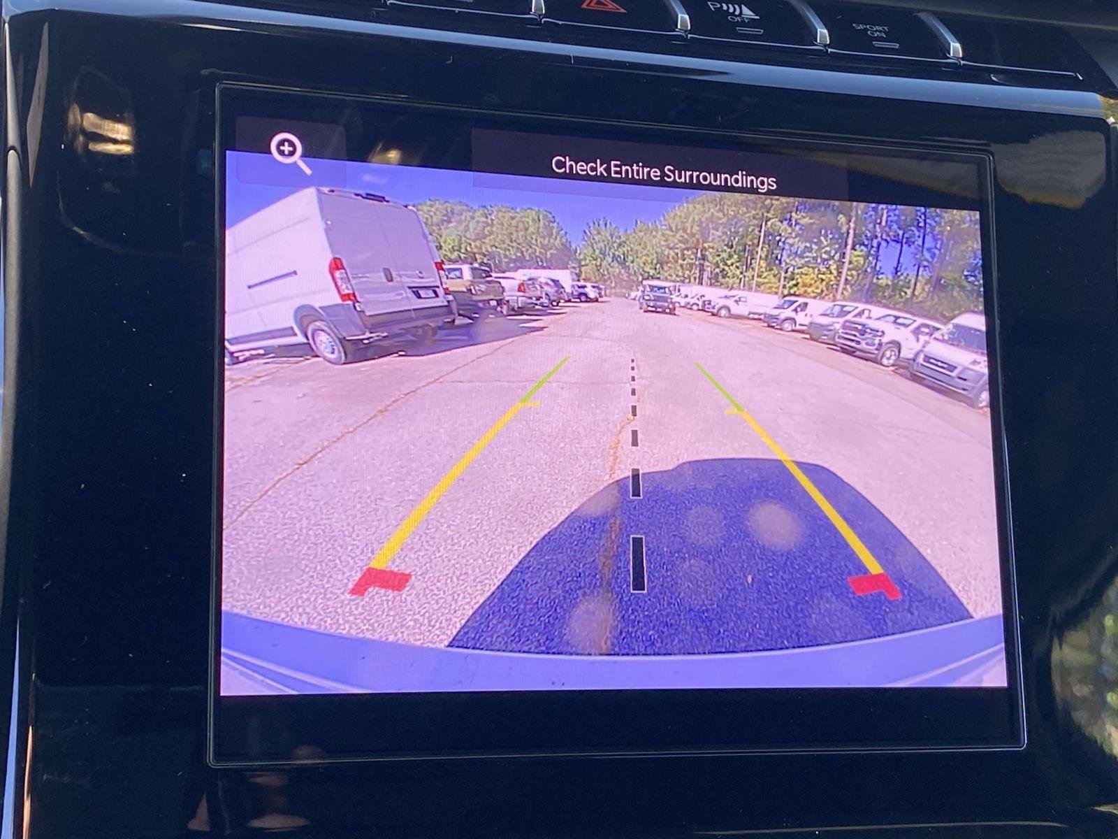 New 2025 Jeep Grand Cherokee Altitude image 5