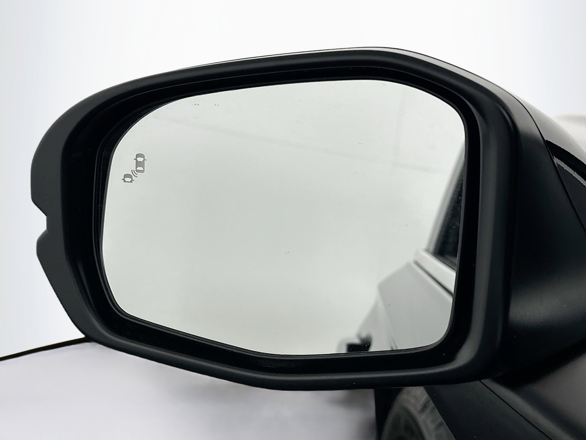 Used 2025 Honda CR-V EX-L image 16