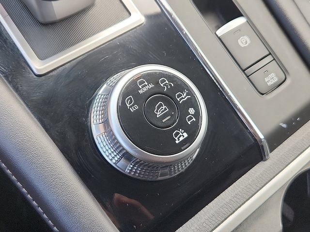 Used 2024 Mitsubishi Outlander SE AWD/4WD image 20