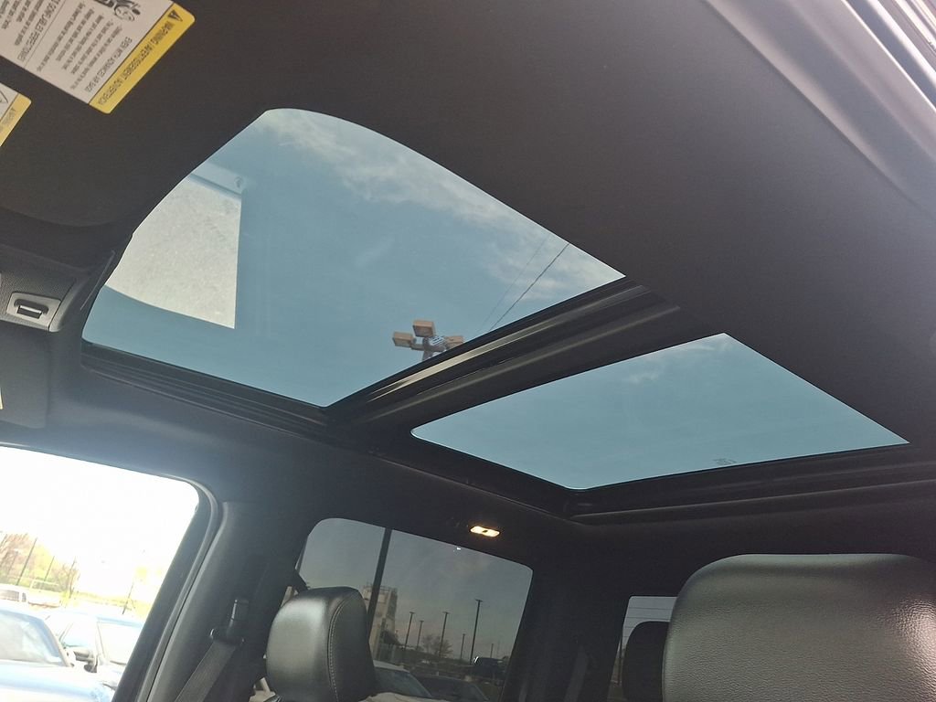 Used 2017 Ford F150 Raptor w/ Equipment Group 801A Mid image 16