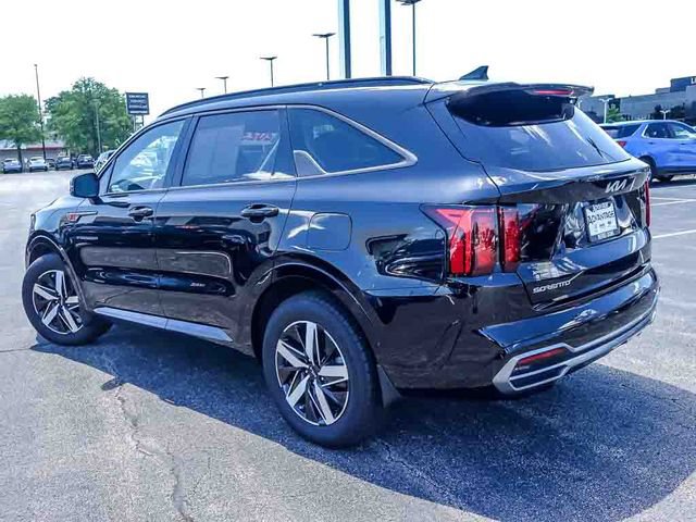 Used 2023 Kia Sorento S w/ Panoramic Sunroof Package FWD image 6