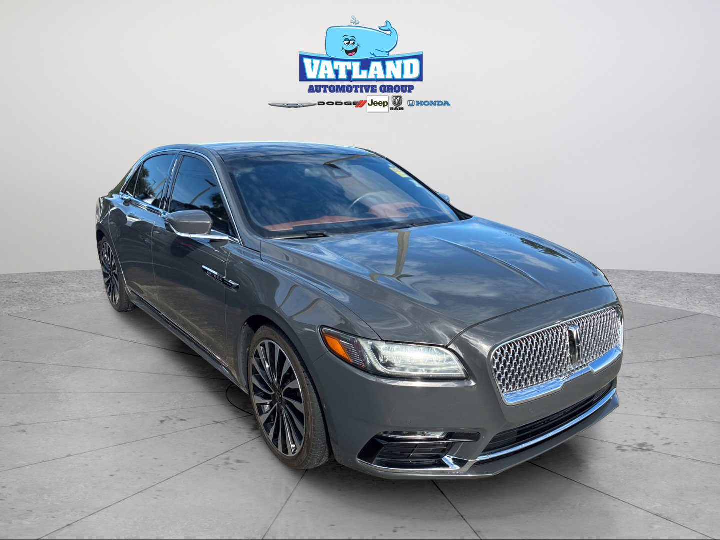 Used 2020 Lincoln Continental Black Label w/ Rear Seat Amenities Package FWD image 7