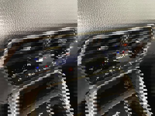 New 2025 MAZDA CX-70 Plug-In Hybrid w/ Premium Pkg image 6