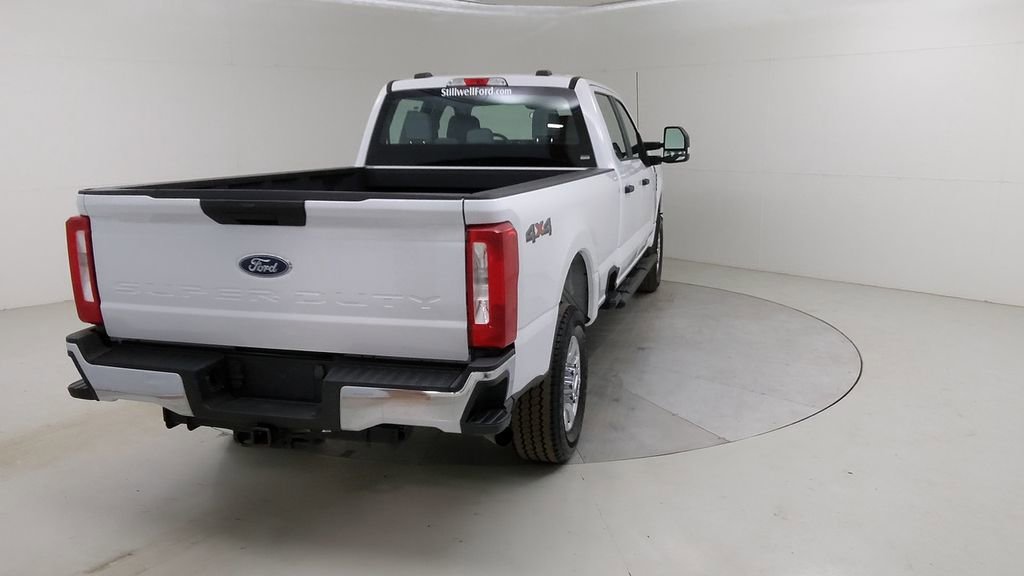 Certified 2023 Ford F250 XL w/ XL Chrome Package image 14