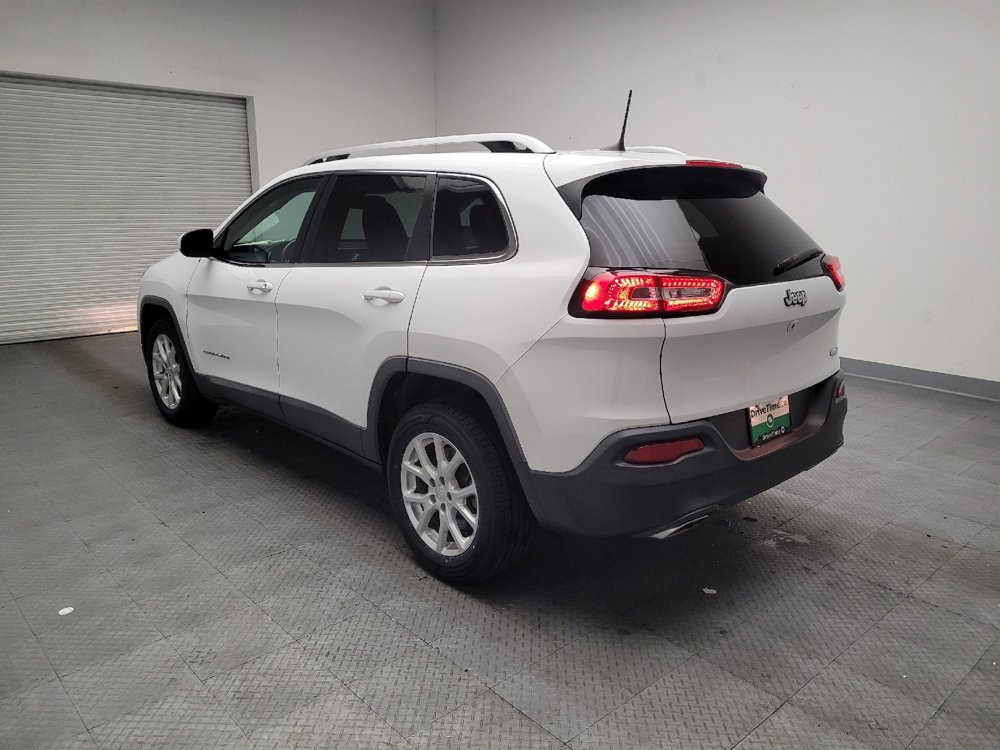Used 2018 Jeep Cherokee Latitude image 5