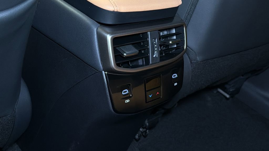 Certified 2024 Lexus RX 350 Premium w/ Accessory Package (K3) image 17