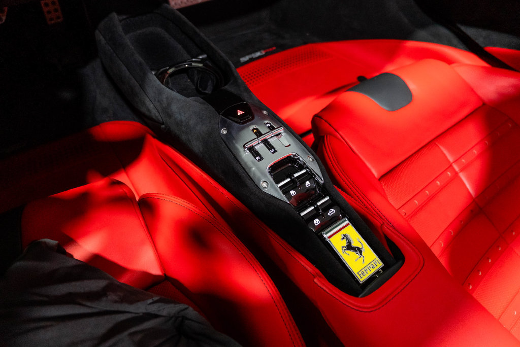 Used 2024 Ferrari SF90 Spider AWD/4WD image 66