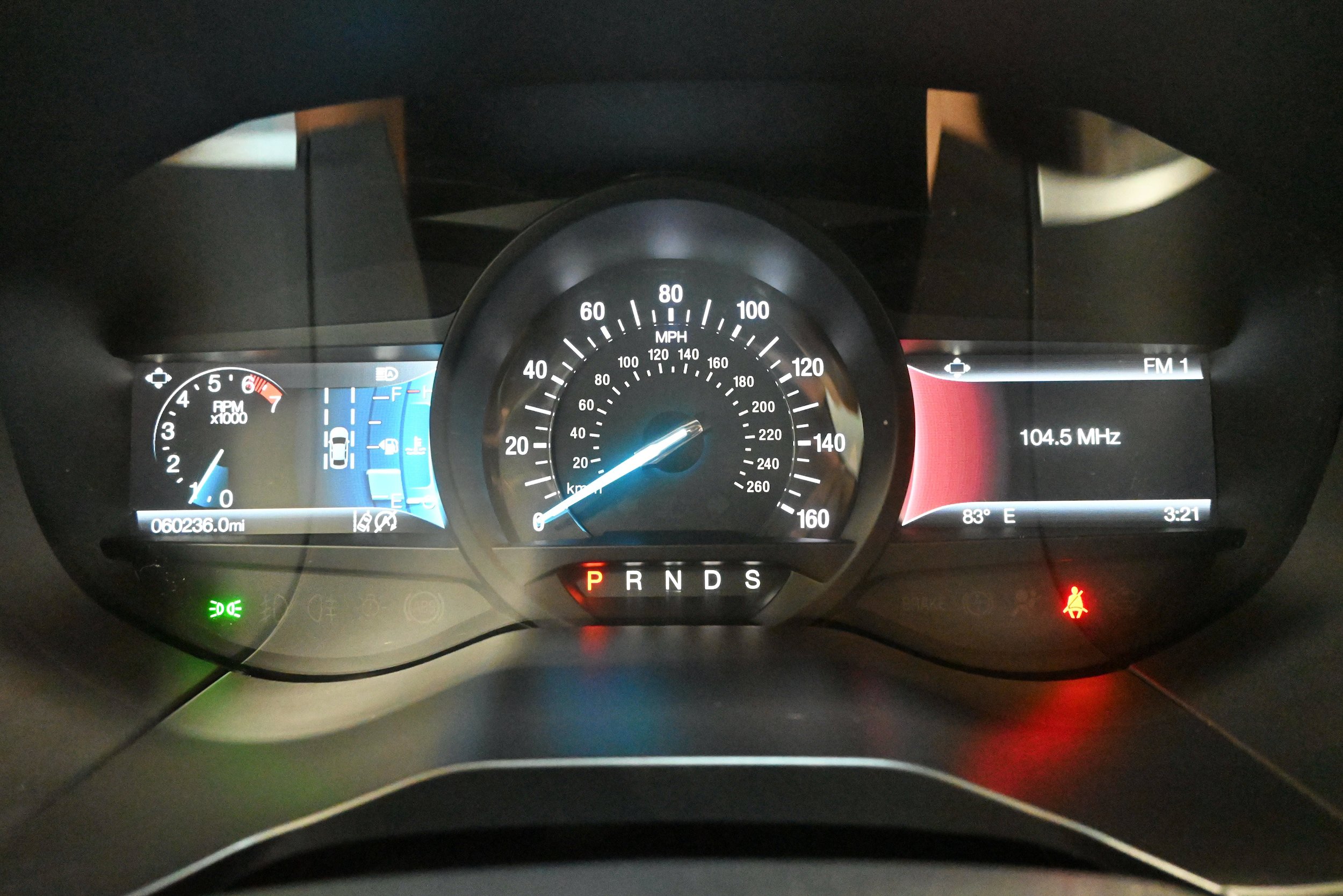 Used 2020 Ford Edge SEL w/ Cold Weather Package AWD/4WD image 9