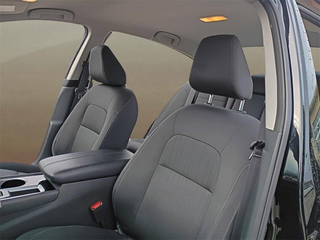 Used 2024 Nissan Altima 2.5 SV image 10