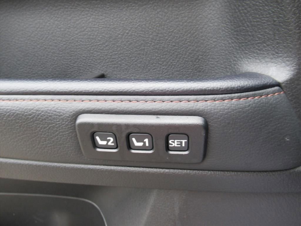 Used 2024 Toyota 4Runner Limited image 22