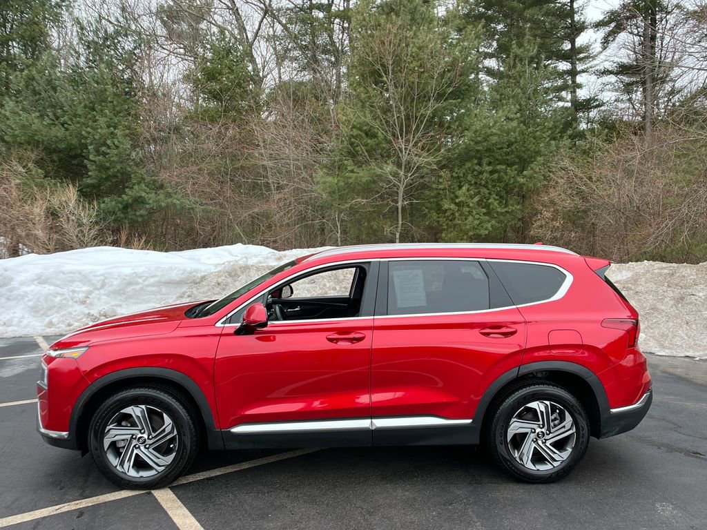 Used 2021 Hyundai Santa Fe SEL image 2