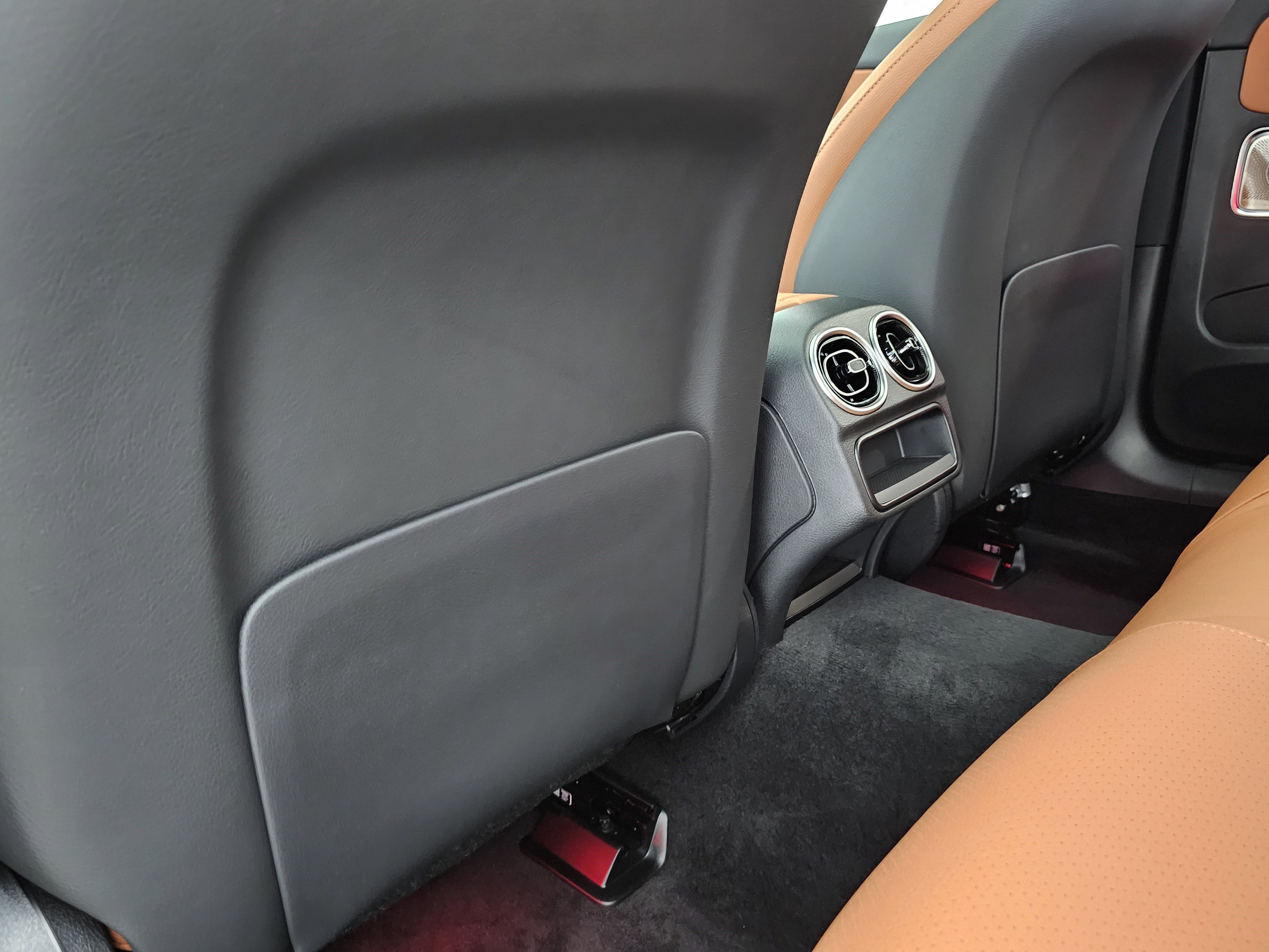 Certified 2025 Mercedes-Benz C 300 4MATIC Sedan image 21