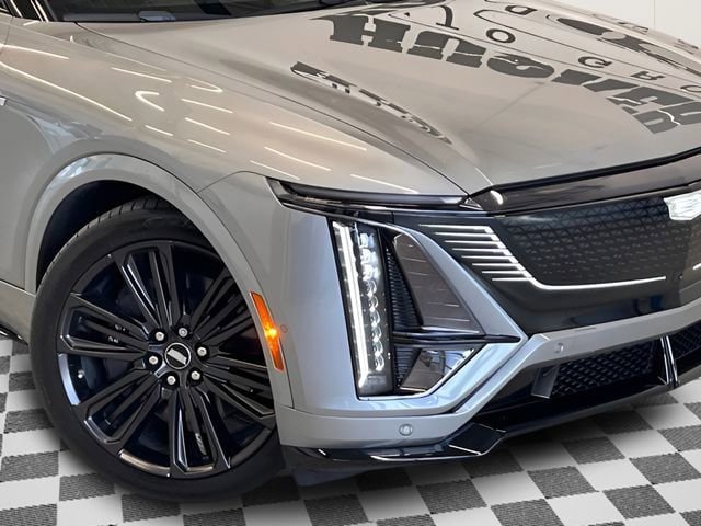 Certified 2026 Cadillac Lyriq V image 46