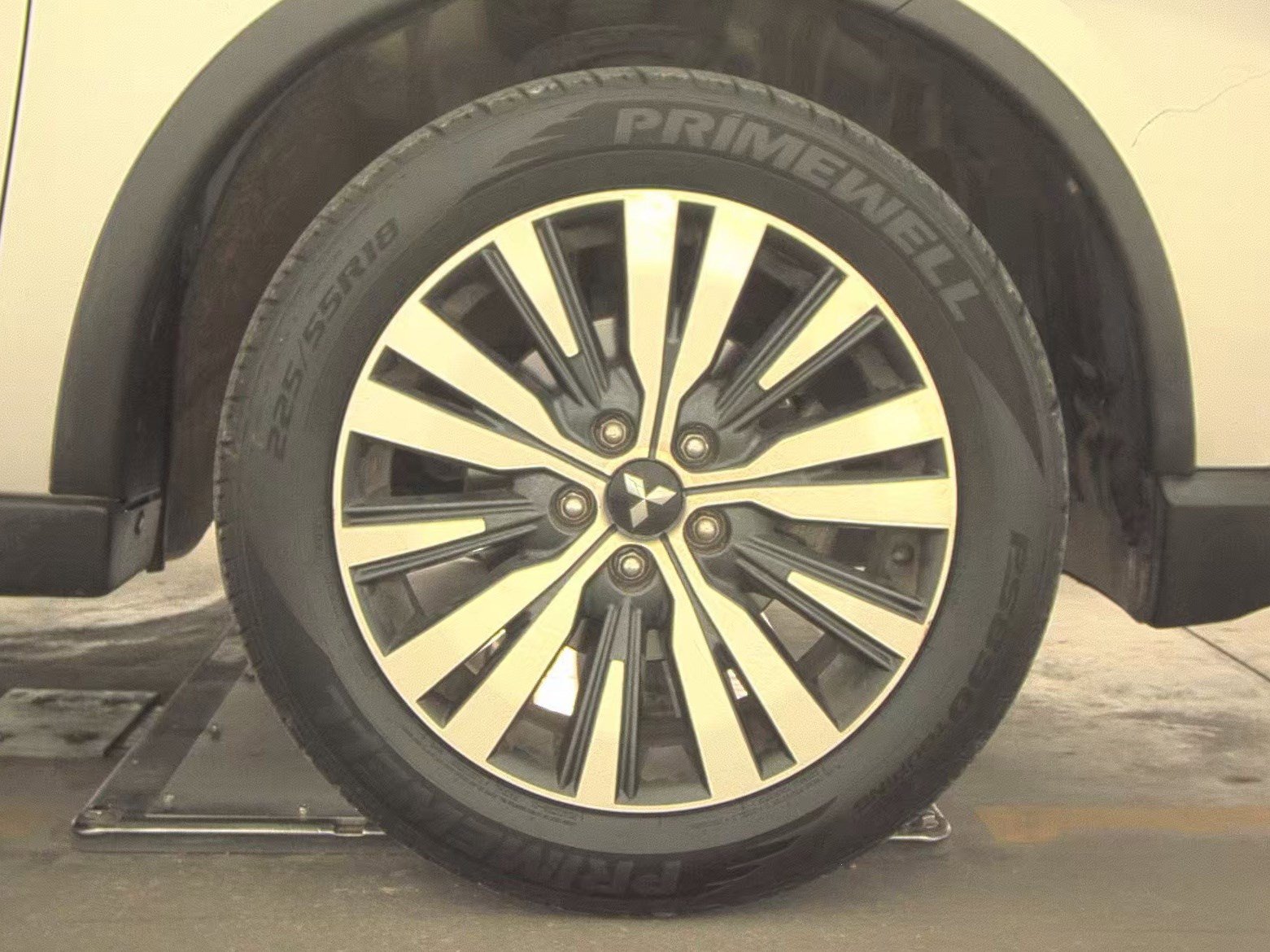 Used 2020 Mitsubishi Outlander SEL AWD/4WD image 10