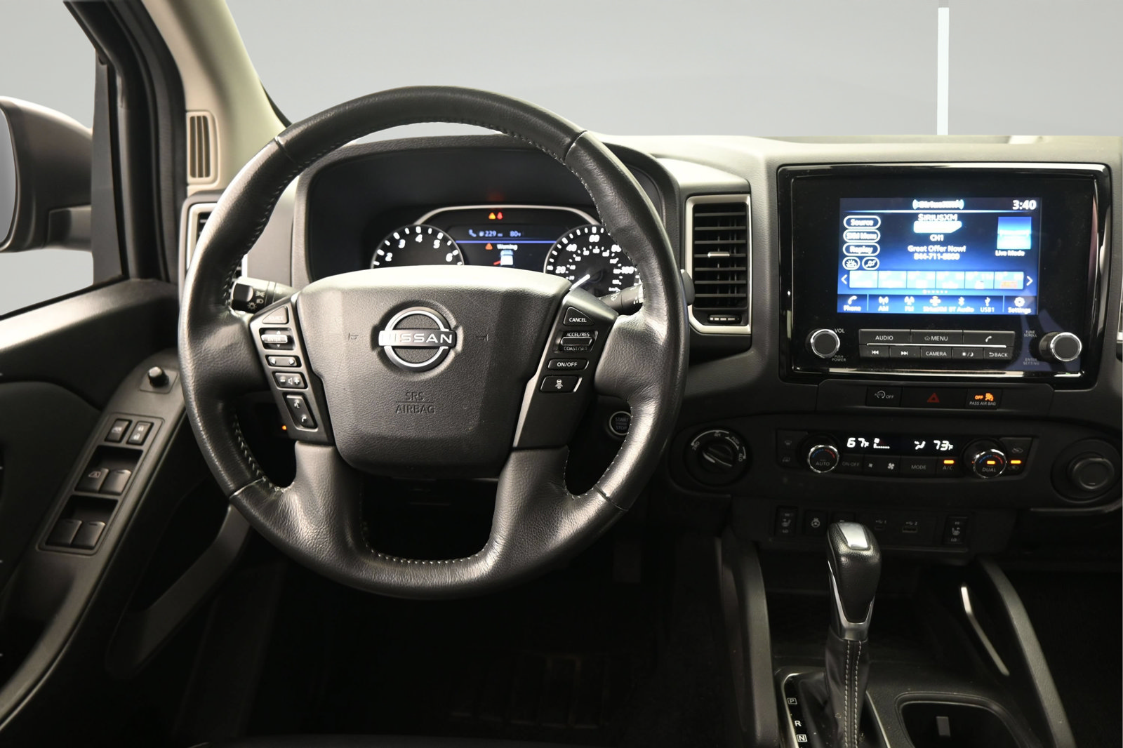 Certified 2024 Nissan Frontier SL w/ Technology Package AWD/4WD image 12