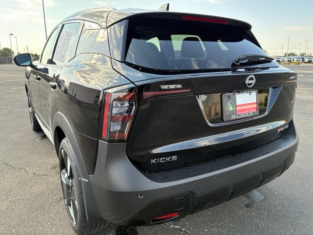 Certified 2025 Nissan Kicks SR w/ SR Premium Package AWD/4WD image 4