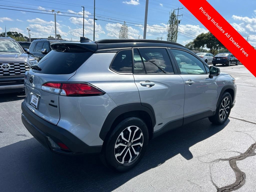 Used 2024 Toyota Corolla Cross AWD Hybrid w/ Moonroof Package image 19