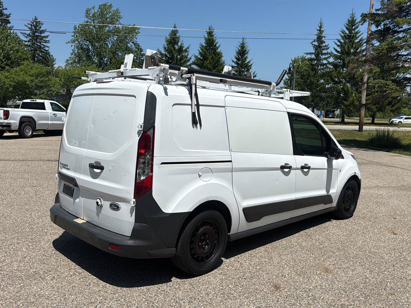 Used 2016 Ford Transit Connect XL FWD image 26